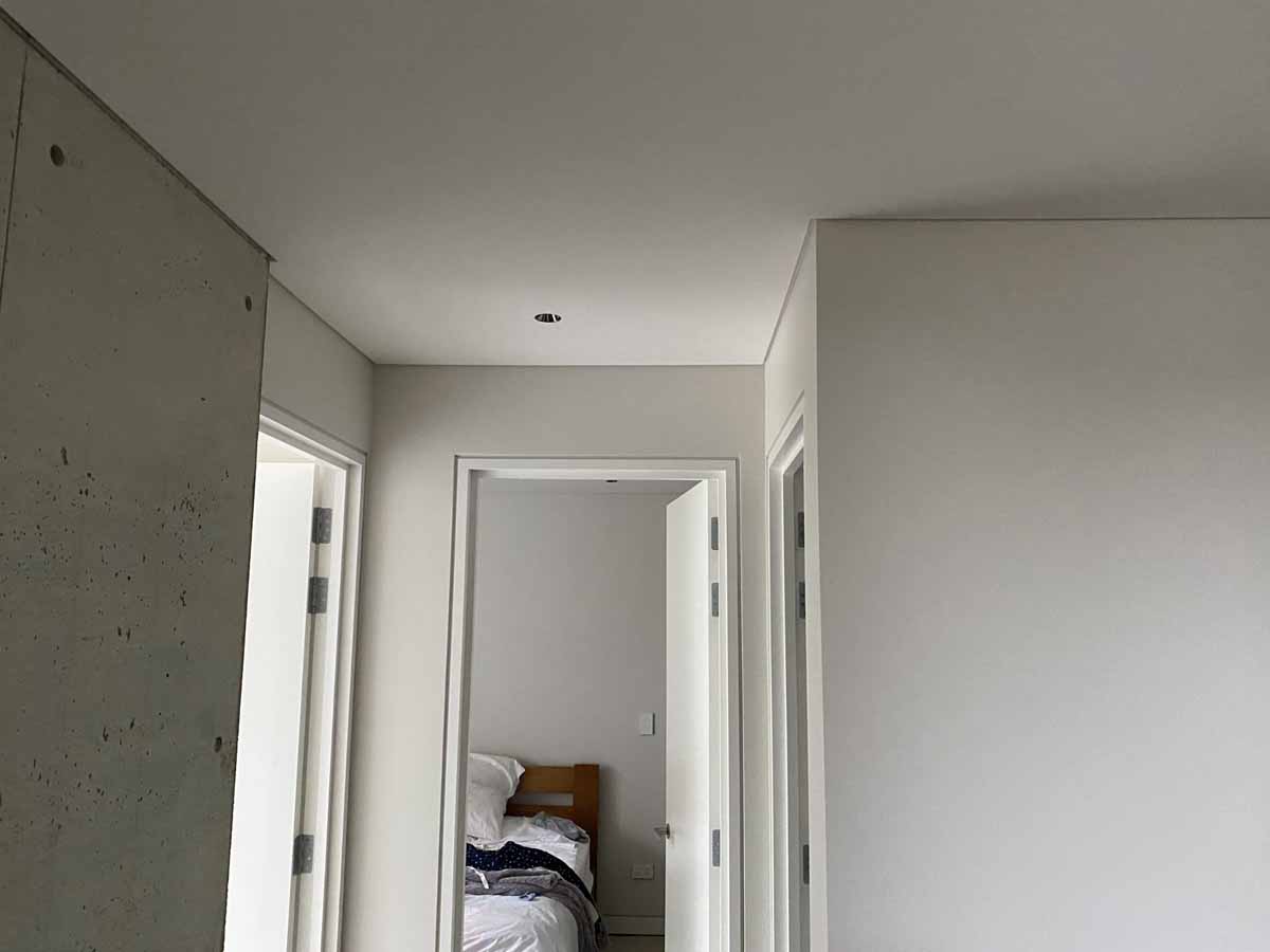 Smooth interior walls and ceiling showing a high quality GIB finish ready for painting in Auckland